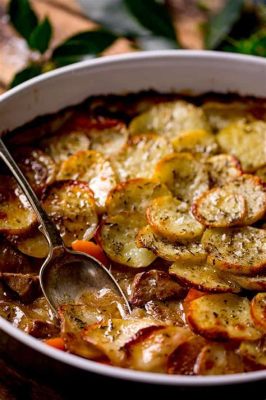  Lancashire Hotpot: A Creamy Indulgence and Spicy Symphony for Your Taste Buds!